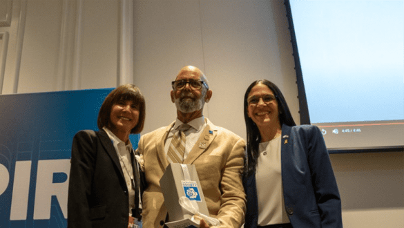 Dr. Lomax Receiving White Rose Society Award