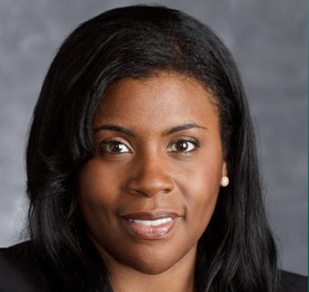 Headshot of Sharon Murphy