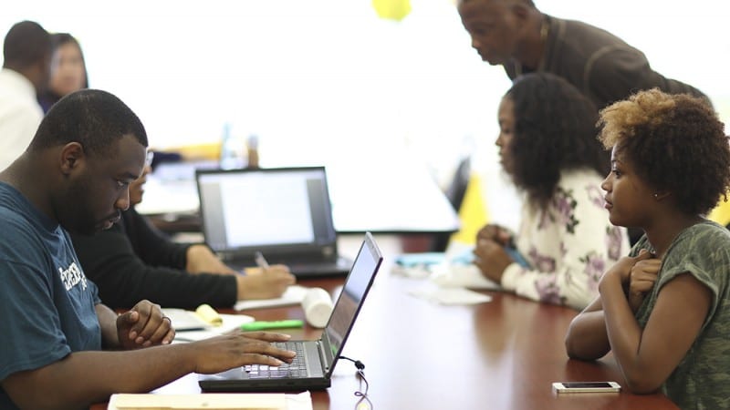 Group shot of students registering for classes at Bethune Cookman University
